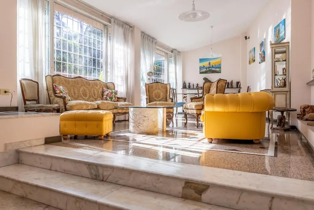 Residenza Latina -Charme & Relax Villa Roma 0*,