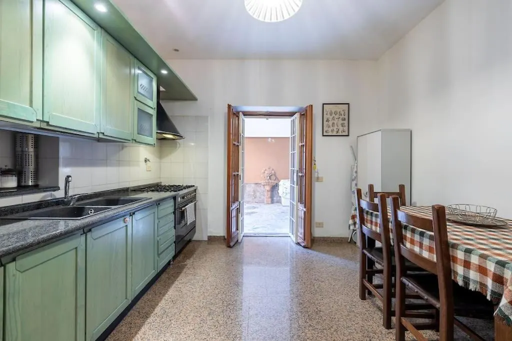 Residenza Latina -Charme & Relax Villa Roma