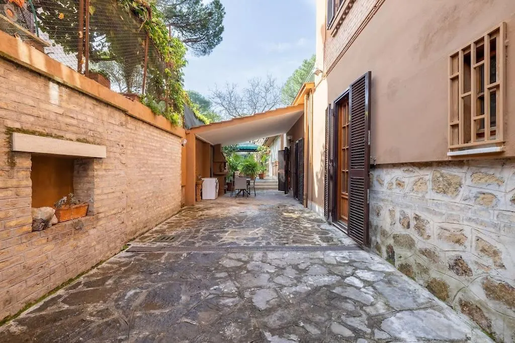 Residenza Latina -Charme & Relax Villa Rom Italien